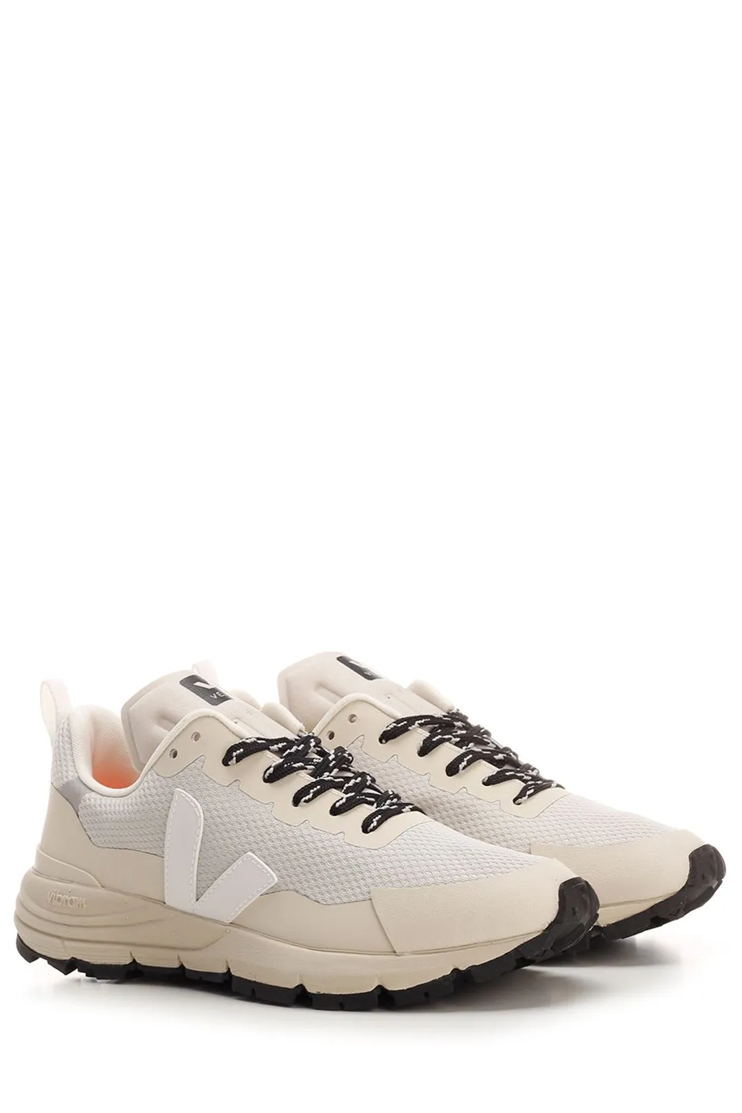 Veja Dekkan Logo Detailed Low-Top Sneakers