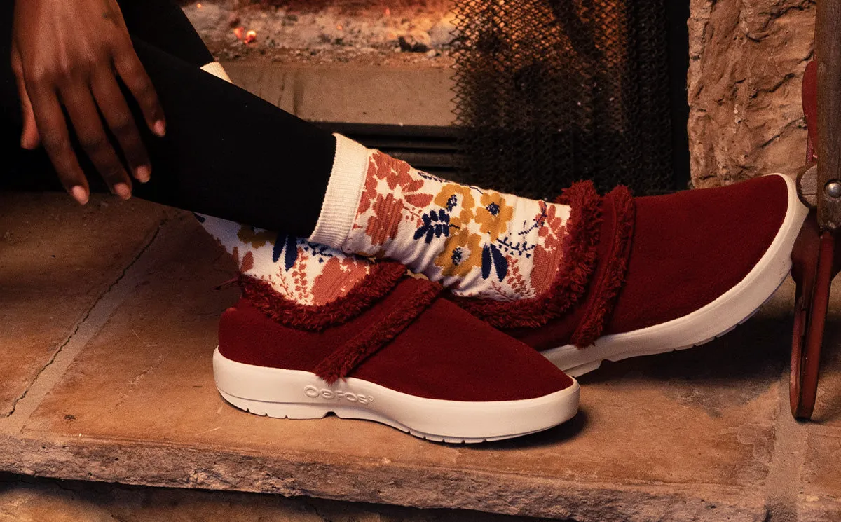 Women's OOcoozie Low Shoe - Cabernet (SALE)