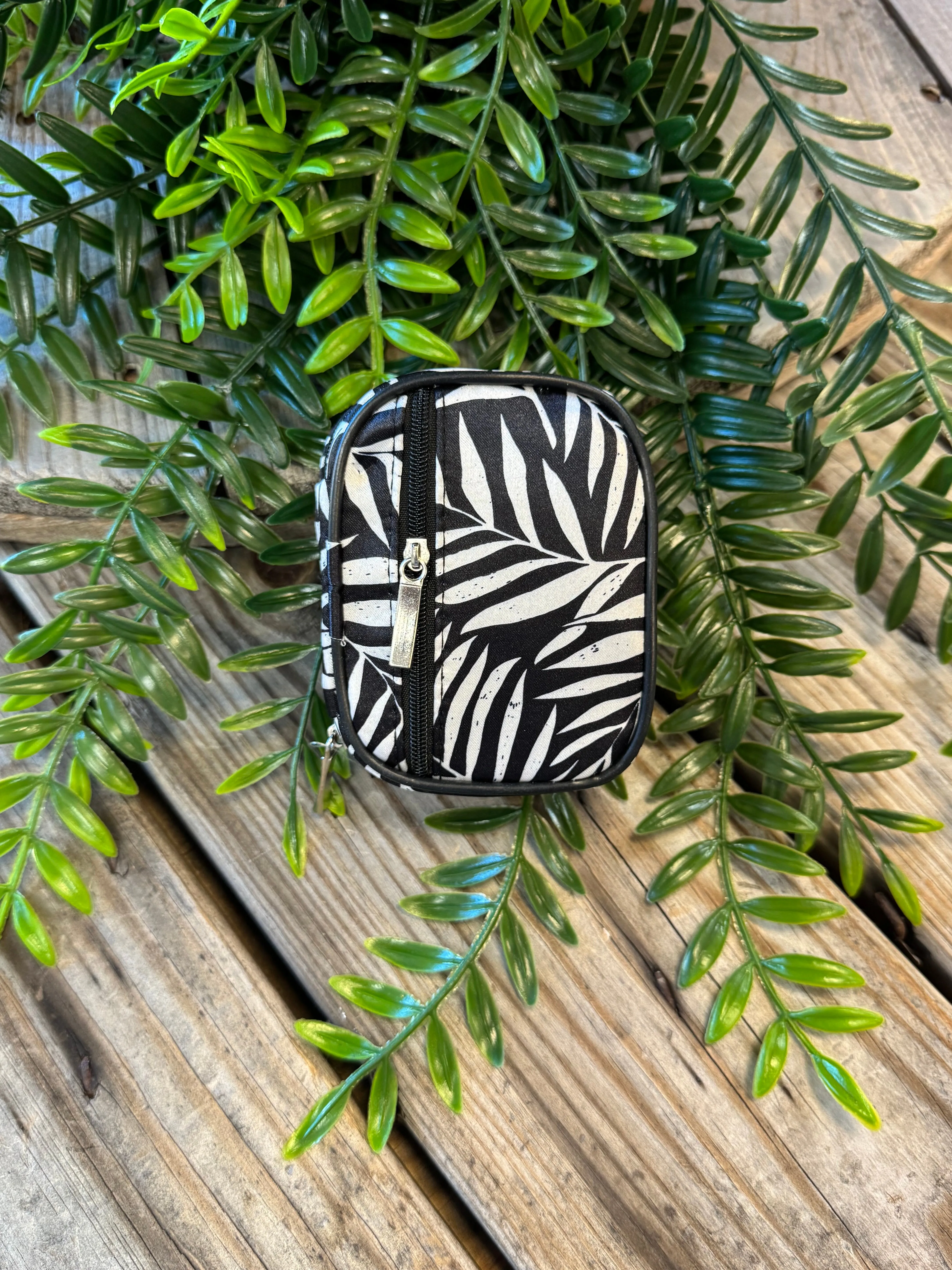 Zippered Pill & Vitamin Case